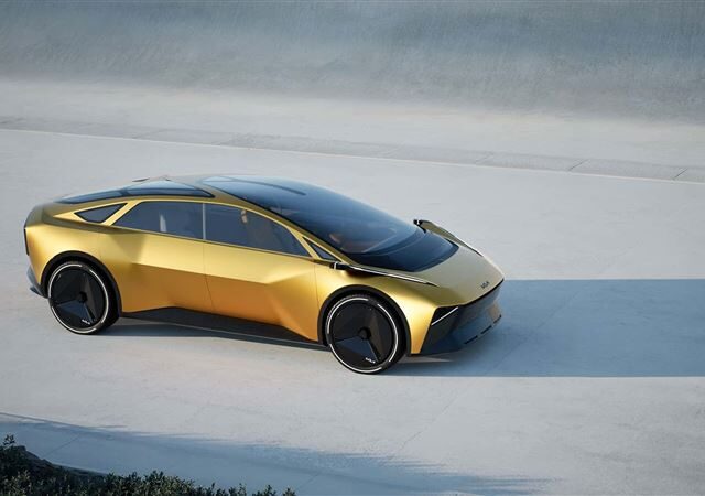 台灣新聞通訊社-【怎能不愛車】粉絲大喊：拜託快出！Kia概念車像科幻未來車