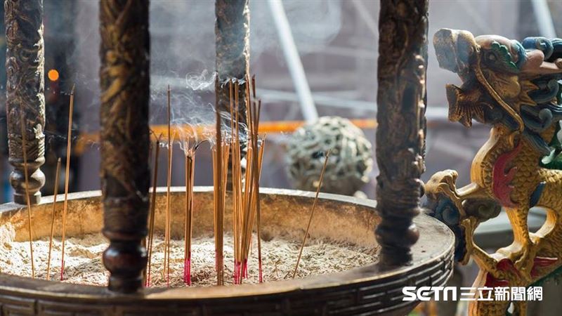 台灣新聞通訊社-2026馬年「5生肖」特別注意!小心豬隊友來亂…「1生肖」深陷詐騙危機