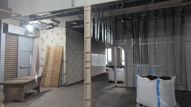 台灣新聞通訊社-2千坪公設淪毛胚屋2／海都3住戶怒控宏盛5年不理　宏泰人壽：認知不同