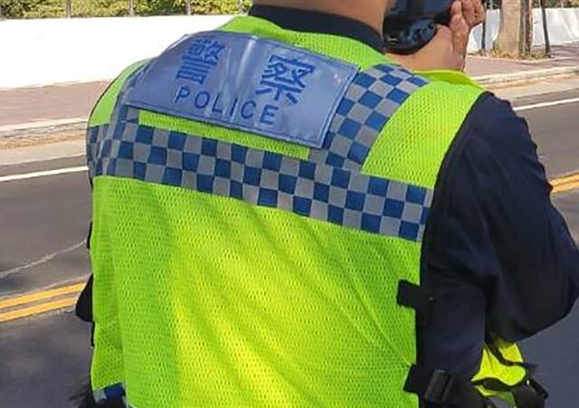 台灣新聞通訊社-騎車「後車燈沒亮」遭罰1200元！車主喊：警察沒護送我回家　法官打臉了