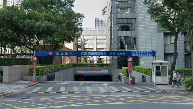 台灣新聞通訊社-不倫10年！新北已婚公務員市府停車場偷情「車震」變調成性侵