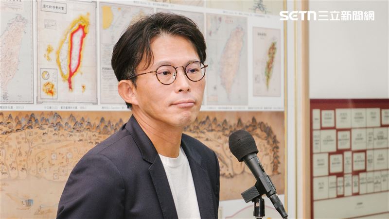 台灣新聞通訊社-推測李有宜退黨「有傷到黃國昌」！四叉貓曝1現象：蔥草之間終須一戰