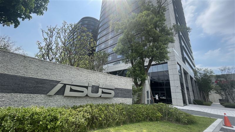 台灣新聞通訊社-快訊/傳駭客竊取逾1TB資料!華碩緊急發聲明