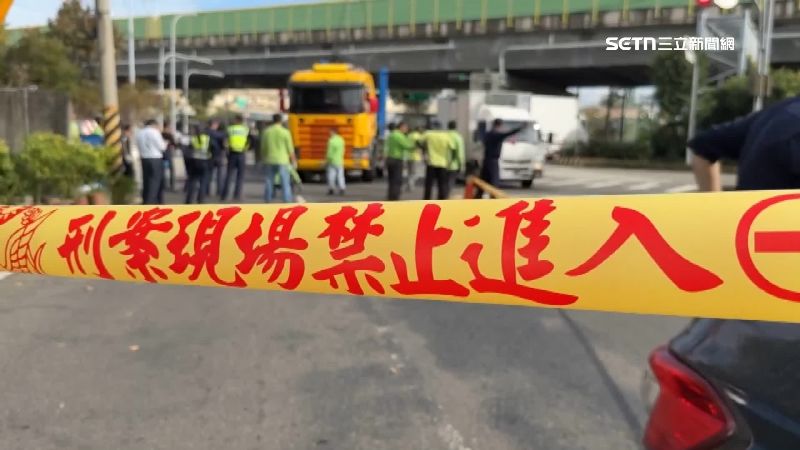 台灣新聞通訊社-聯結車輾斃女騎士!遭拖行50公尺 死者胞妹怒:故意的