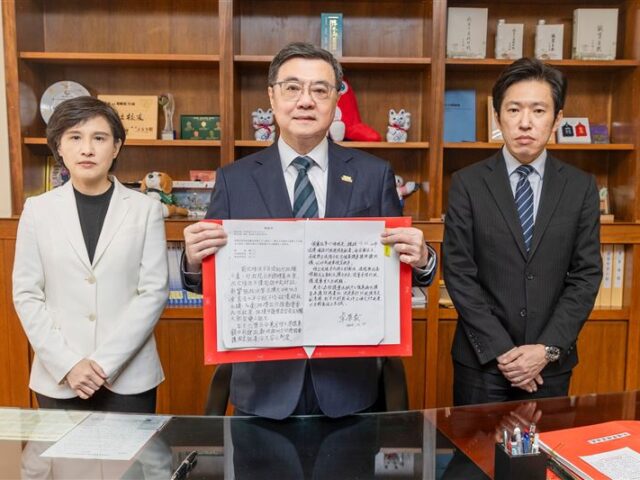 台灣新聞通訊社-財劃法不副署！他嘆「很多法案真的不該通過」原因曝光：就是耍流氓