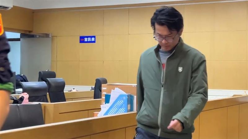 台灣新聞通訊社-涉假商務助陸客入境台灣!知名律師陳振瑋遭約談搜索 凌晨100萬元交保