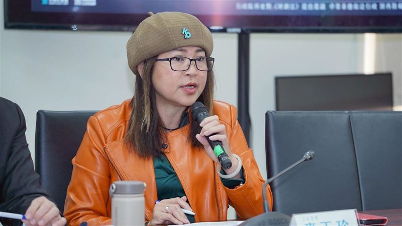 台灣新聞通訊社-選不選台中市長?麥玉珍秀「網路民調支持度」:感動!數據會說話