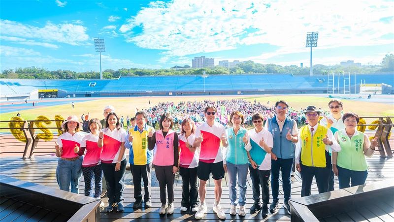 台灣新聞通訊社-年終連2年破紀錄!去年發10億震撼醫界…彰基董事會神秘7字回應掀期待