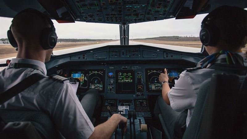 台灣新聞通訊社-誰才是高薪社畜?他好奇工程師輪班爆肝 機師卻沒事 內行人曝殘酷真相