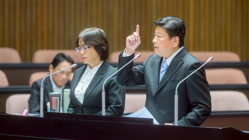 台灣新聞通訊社-荒謬至極!黃帝穎律師:國民黨為雙重國籍開後門,前立委李慶安情何以堪