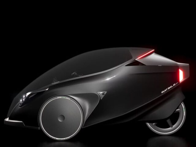 台灣新聞通訊社-自行車有螢幕＋空調　能遮風擋雨、還能載重100公斤