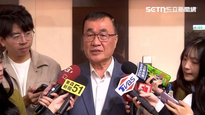 台灣新聞通訊社-預設女性「聽不懂」挨轟歧視!李四川:我講話坦承、絕對沒這個意思