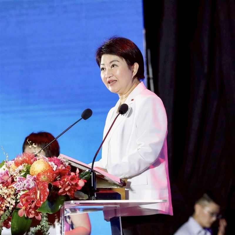 台灣新聞通訊社-盧秀燕喊第四次政黨輪替、民進黨執政10年夠了　卓冠廷：你才盧夠了！