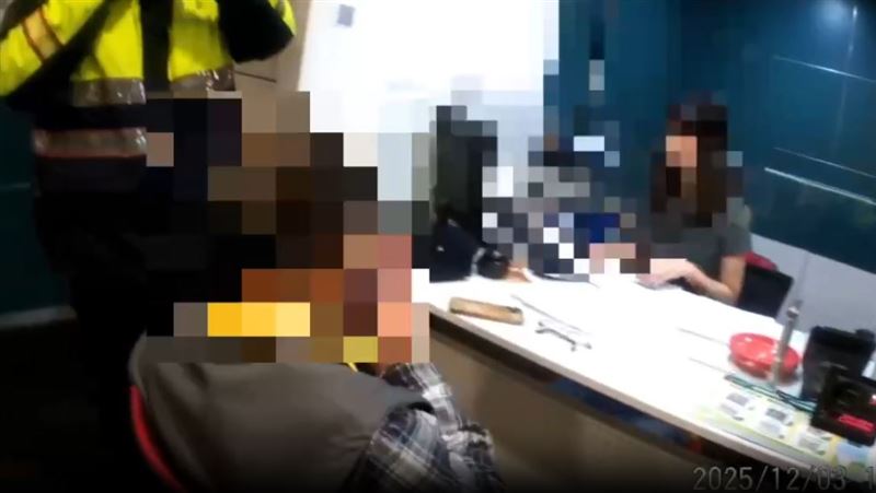 台灣新聞通訊社-77歲老翁以為女網友愛他 秒送480萬積蓄!下場慘了