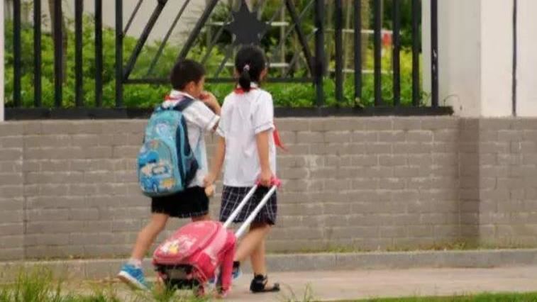 台灣新聞通訊社-每年一百萬人走失！喊救命沒用？中國家長教孩子「狠招」自救