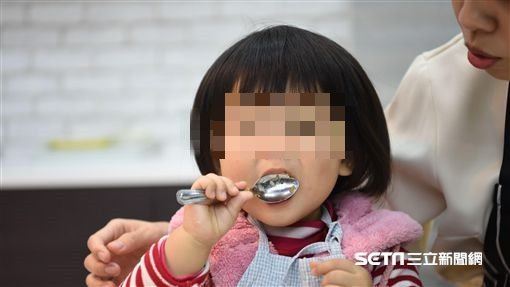 台灣新聞通訊社-小孩吃「4類藥」變很亢奮!一堆家長超崩潰 藥師曝關鍵成分