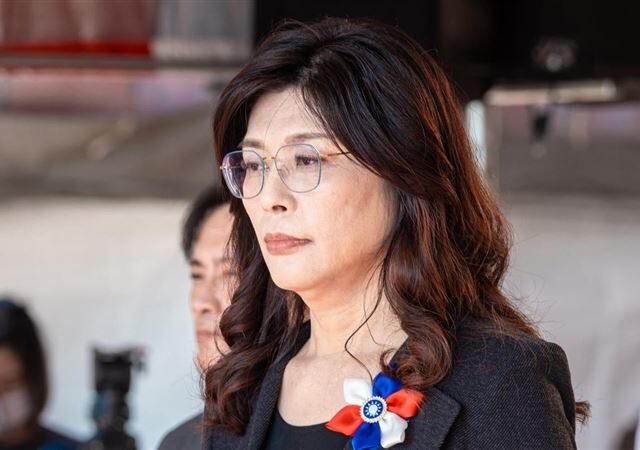 台灣新聞通訊社-鄭麗文接受《紐時》專訪談兩岸：我不認為時間站在台灣這邊