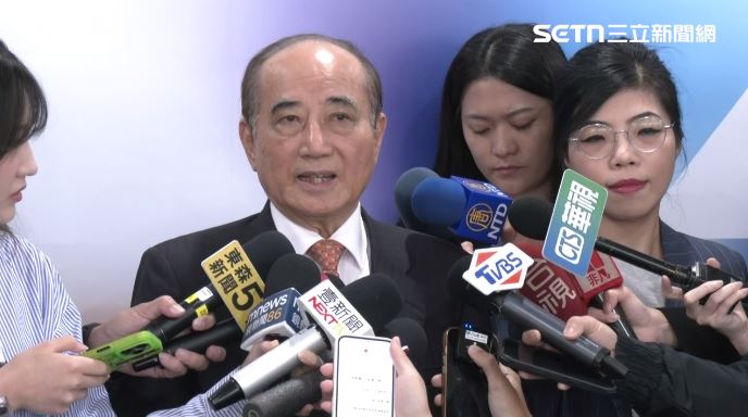 台灣新聞通訊社-不合？從政50週年感恩餐會沒邀鄭麗文　王金平：因為柯志恩才代表國民黨