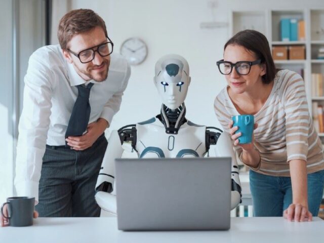 台灣新聞通訊社-AI最能取代的不是碼農？MIT新研究點名最危險白領職業