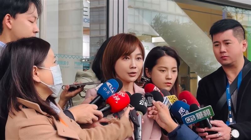 台灣新聞通訊社-中國東亞海域集結百艘船艦　總統府曝賴清德「提2要求」：國家安全無虞