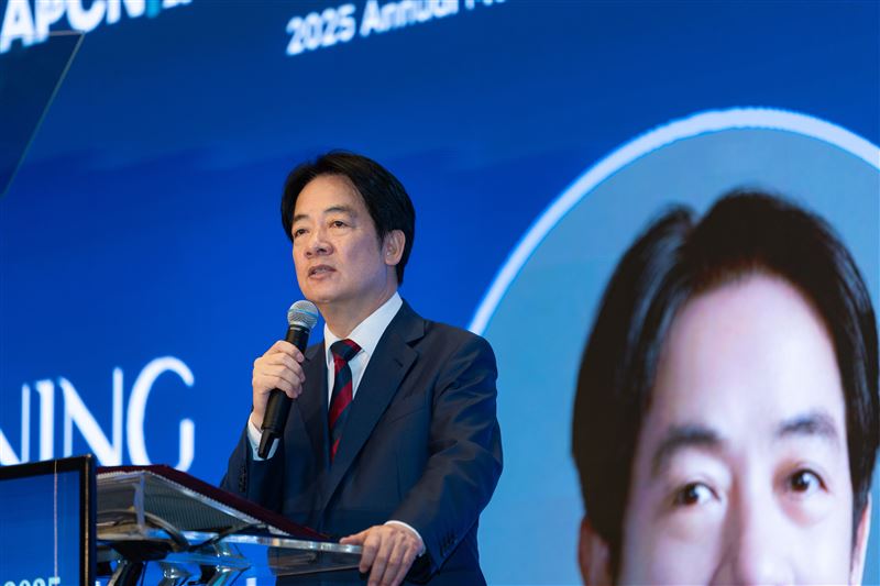 台灣新聞通訊社-洗腎人口逾9萬、年花470億　賴清德定目標：2035年居家透析盛行率達18%