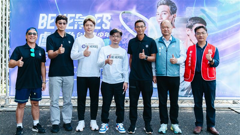 台灣新聞通訊社-網球／盧彥勳前進彰化辦訓練營　謝典林肯定有助提升在地選手實力