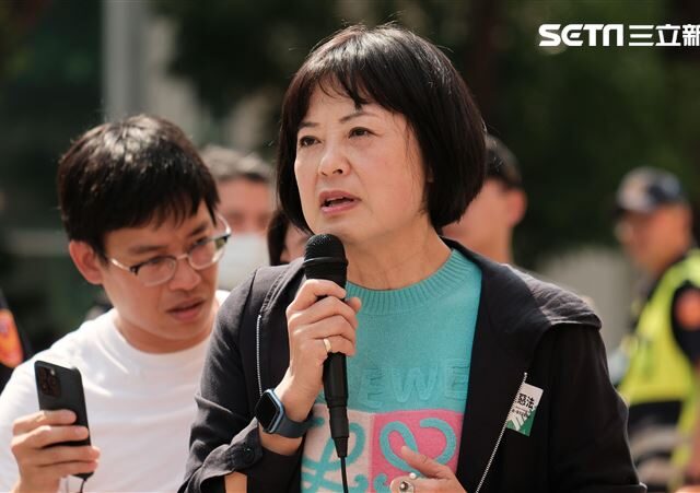 台灣新聞通訊社-國民黨推助理費除罪！林月琴挺助理：你的錢被老闆拿去洗頭不會生氣？