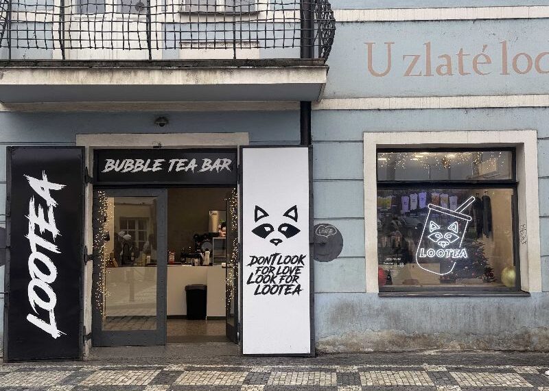 台灣新聞通訊社-捷克手搖店「挺台」遭中國人洗負評 老闆感謝台網聲援:像一家人