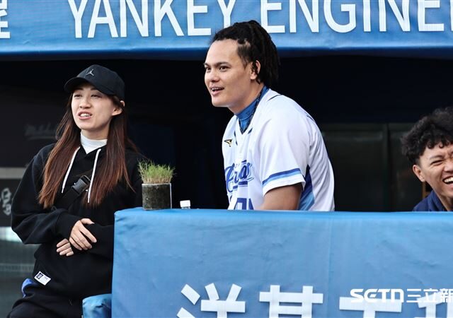 台灣新聞通訊社-WBC／怎麼對決大谷翔平？　張育成無厘頭回應：看他是不是鋁棒