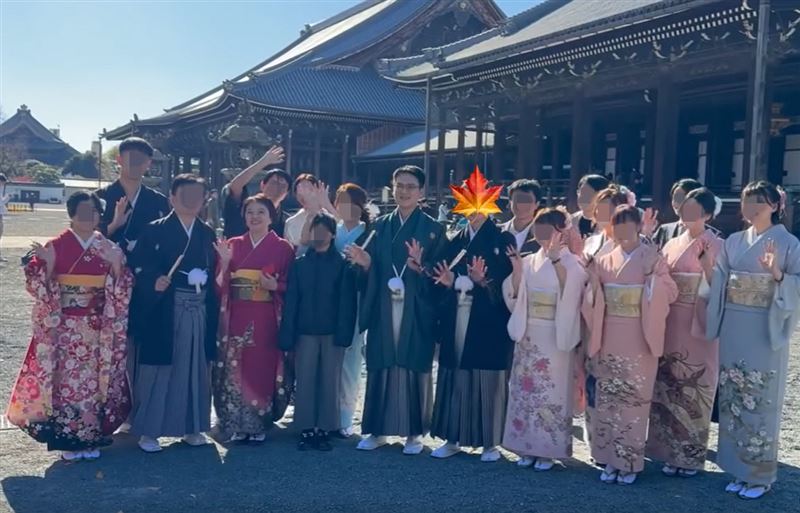 台灣新聞通訊社-徐嶔煌京都完婚!和新郎年齡差逾10歲 被問「日本人嗎」親自解答