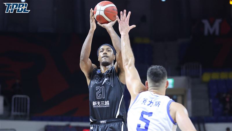 台灣新聞通訊社-TPBL／威力斯轟生涯新高39分、20籃板　關鍵三分率台新戰神粉碎全家海神