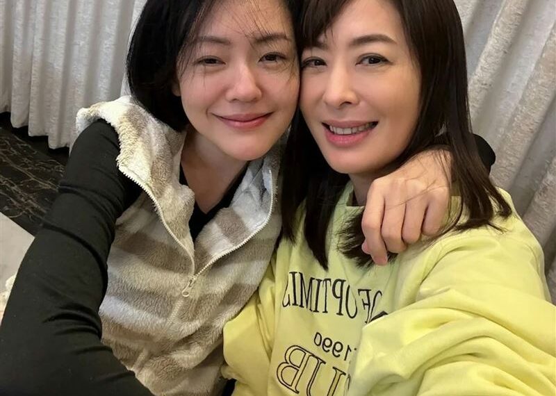 台灣新聞通訊社-賈永婕跨年託小S顧孩「偷吃泡麵、看煙火」 回顧20年嘆:人生真奇妙