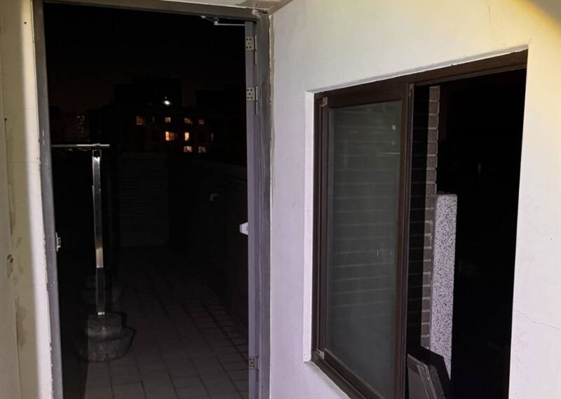 台灣新聞通訊社-台中西屯深夜傳巨響！20歲女上頂樓墜落「倒臥社區中庭」　住戶目擊嚇