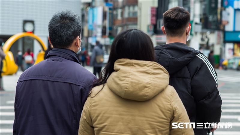 台灣新聞通訊社-東北季風接力報到！北東今起降溫炸雨　專家：週末冷空氣挑戰冷氣團等級