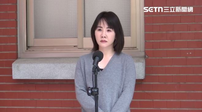 台灣新聞通訊社-自家人也反對擋軍購換「鄭習會」!謝衣鳯:沒穿衣服可以參加典禮嗎