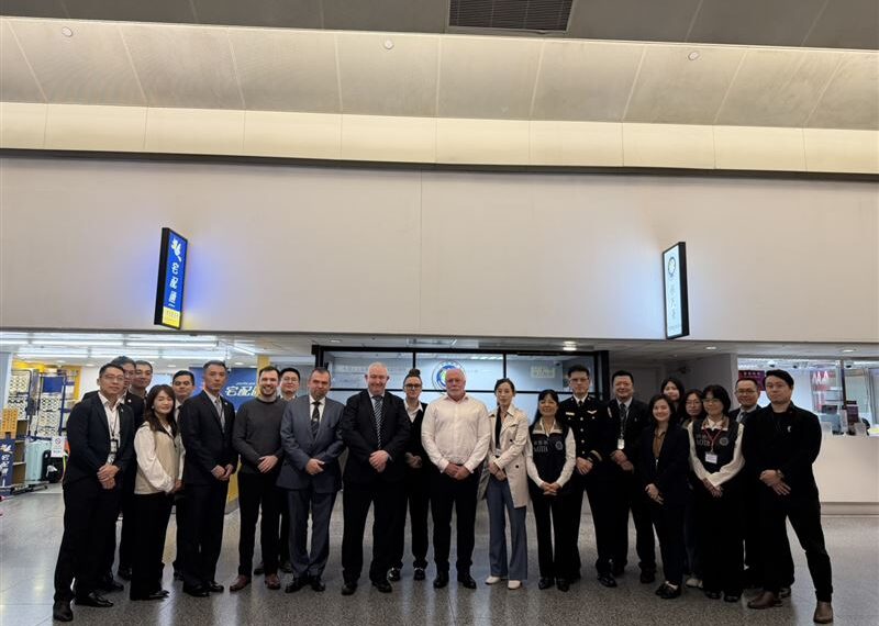 台灣新聞通訊社-台英合作!完成第3名英籍受刑人遣返回英 繼續執行刑期