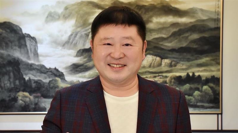 台灣新聞通訊社-駁斥擋花蓮預算!張峻揭真相:縣庫增百億卻沒相對調整、受災大樓還沒拆