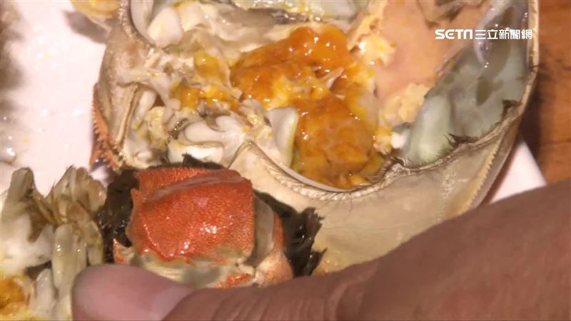 台灣新聞通訊社-他驚見7-11賣大閘蟹還打65折!全台販賣門市曝光 一票人暴動:珍食蟹囉