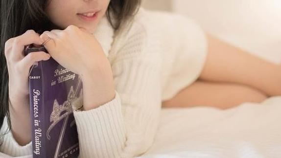 台灣新聞通訊社-滑交友軟體氣炸!工程師翻譯「女生自介5條件」:找飯票?一票人笑翻