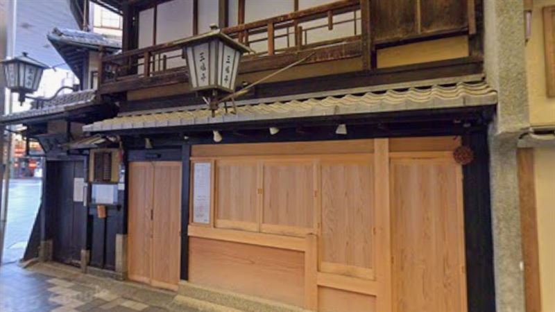 台灣新聞通訊社-京都壽喜燒名店放肆！2中國女謊稱「我是台灣人」 日店員1句打臉全讚翻