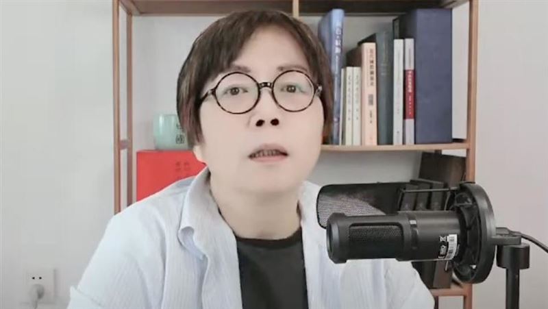 台灣新聞通訊社-怒轟國民黨立委！黃智賢：可以無法無天當皇帝？以為不會有報應？