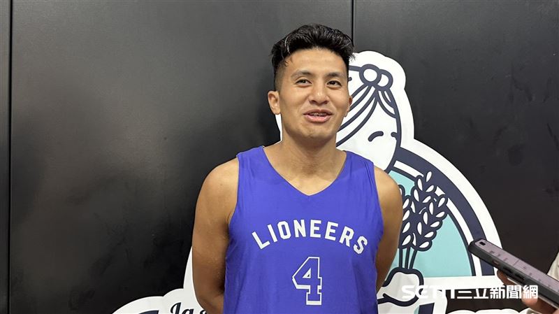 台灣新聞通訊社-高國豪又因「私約二嫂」3兄弟店外爆全武行互告…球團:私領域自行處理