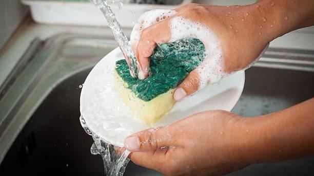 台灣新聞通訊社-一堆人不知!洗碗精不只能洗餐具 達人揭「2大隱藏功能」:超實用