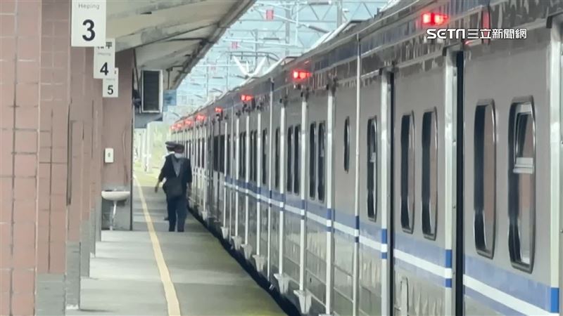 台灣新聞通訊社-台鐵又見暴力事件!惡客疑逃票搭霸王車 站員攔阻爆口角險被毆