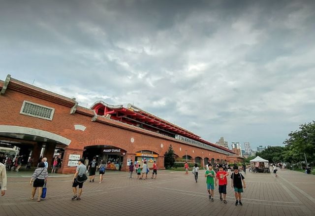 台灣新聞通訊社-快訊／淡水人不用再搶貓砂了！台水48小時拚搶修　保證供水時間曝光