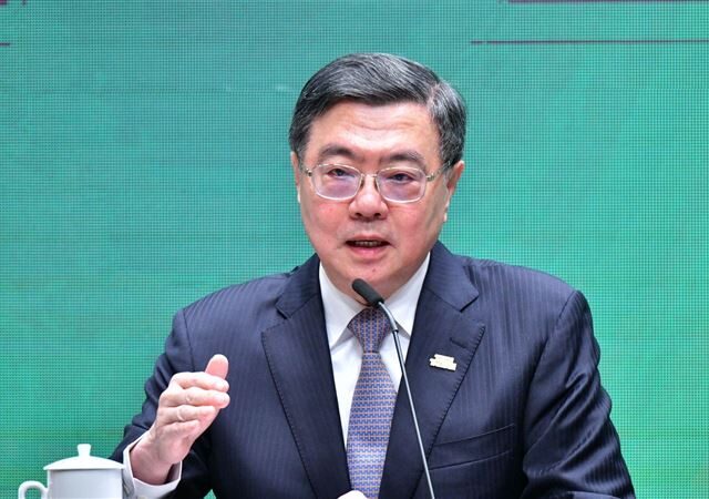 台灣新聞通訊社-政府一週在忙啥？卓榮泰45秒全說了：第三航廈試營運、馬太鞍便橋將完工