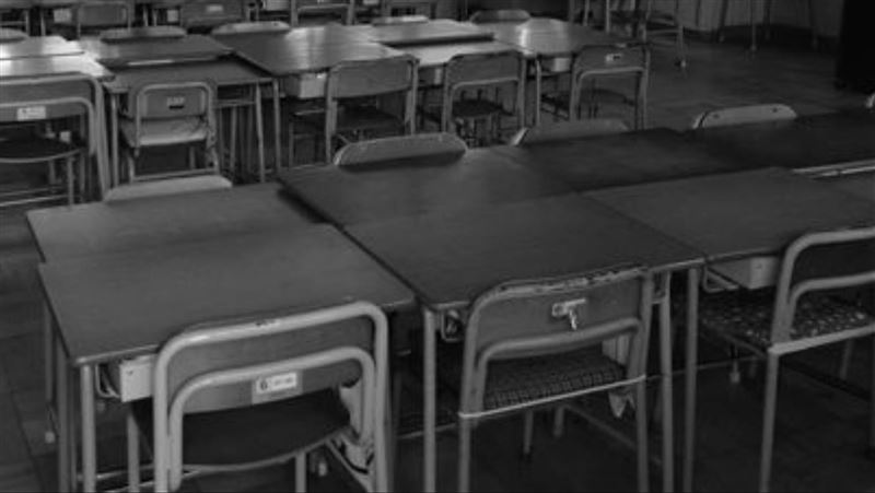 台灣新聞通訊社-明星高中生墜樓悲劇！同校家長律師沉痛發聲：再和爸媽說說話，好嗎？