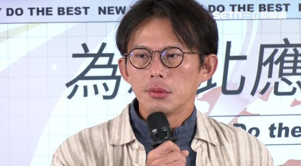 台灣新聞通訊社-揭政治投機戲碼　媒體人轟黃國昌：只想蹭總統級聲量，遇法案變縮頭烏龜