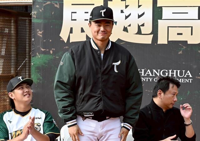 台灣新聞通訊社-中職／相信黃子鵬會讓戰績更好　施子謙笑談林岱安披藍袍：回到年輕感覺