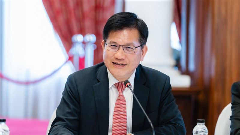 台灣新聞通訊社-中日緊張恐持續一年！林佳龍接受美媒專訪：籲台用「柔性方式」挺日